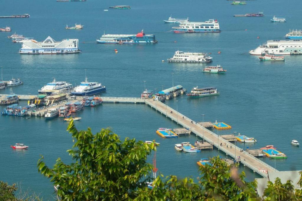 The Green View Pattaya Ngoại thất bức ảnh